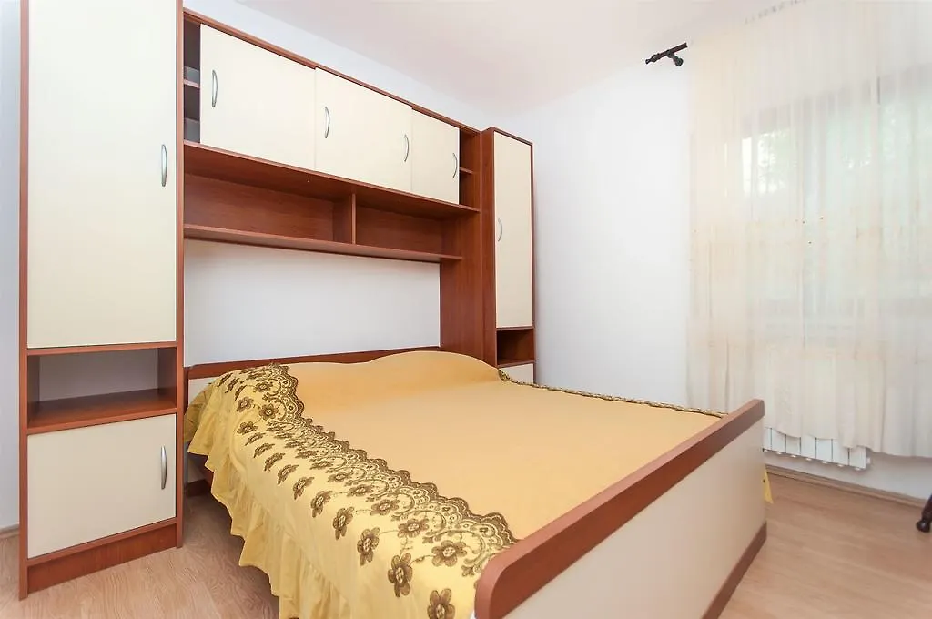 Apartments Natasa تروغير كرواتيا